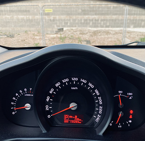 Kia sportage 2014 2,0 bensiin (6 foto / 7)