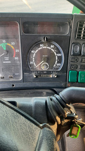 Müüa auto SCANIA (2 foto / 8)
