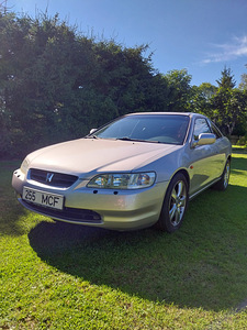 Müüa Honda coupee (5 foto / 5)