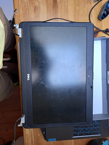 Экран Dell Latitude E6440 (1 фото из 2)