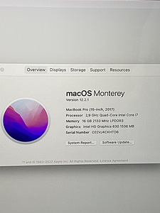 MacBook Pro 15" 2017 - Core i7 / 16GB / 512GB (3 foto / 3)