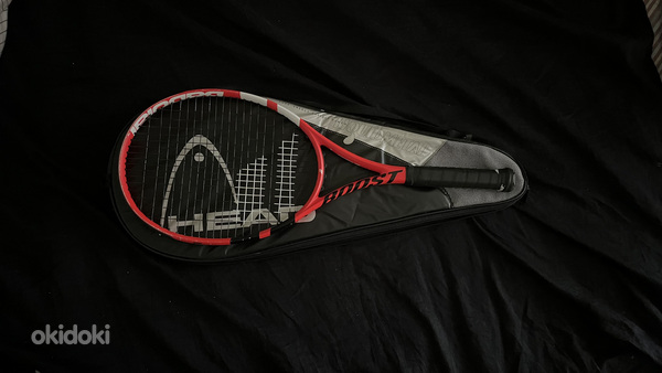 Теннисная ракетка (фото #1)