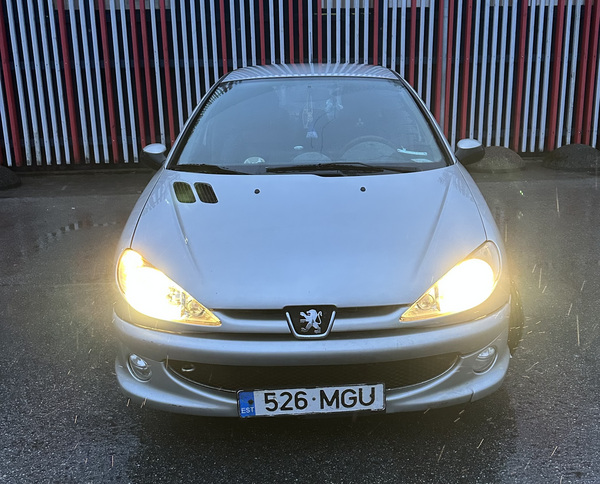 Peugeot 206