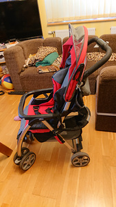 Chicco kokkupandav jalutuskäru (1 foto / 2)