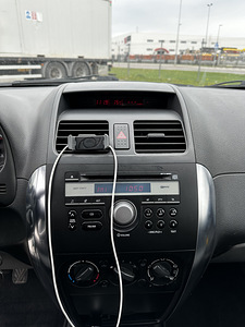 Suzuki SX4 (11 фото из 13)