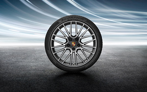 Uued veljed uute PORSCHE CAYENNE RS SPYDER 21" suverehvidega (1 foto / 3)