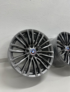 BMW Style 354 M 18tolli (4 foto / 4)
