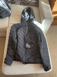 Emporio Armani jope (1 foto / 3)