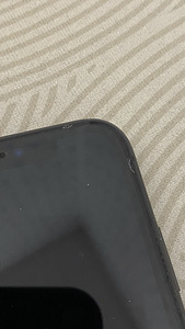 iPhone 11, 64 GB, BH 75% (4 foto / 5)
