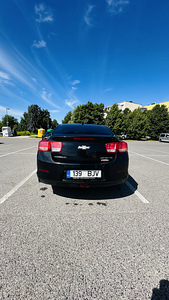 Chevrolet Malibu (2 foto / 13)