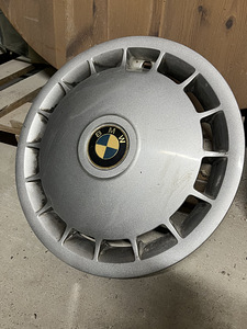 Оригинальный колпак BMW (2 фото из 5)