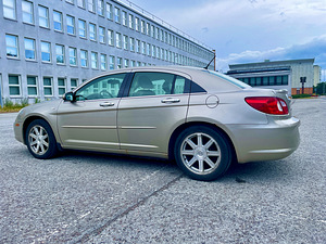 Chrysler Sebring Limited 2.7 ATM (1 foto / 9)