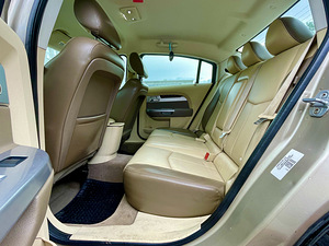Chrysler Sebring Limited 2.7 ATM (8 foto / 9)