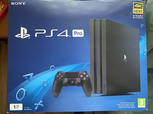 Playstation 4 Pro 1TB (4 foto / 4)