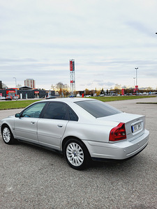 Volvo S80 summum (4 foto / 10)