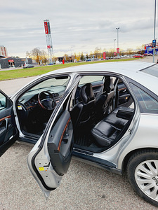 Volvo S80 summum (7 foto / 10)