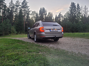 Продается Шкода Суперб 4x4 (5 фото из 14)