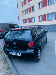 Volkswagen Polo (7 foto / 9)