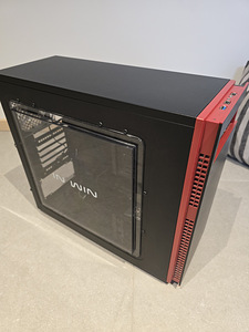 Arvutikorpus InWin 703 Mid Tower must – tasuta. (4 foto / 5)