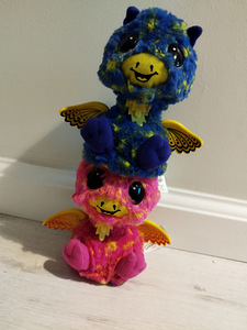 Hatchimals üllatab kaksikuid. (4 foto / 4)