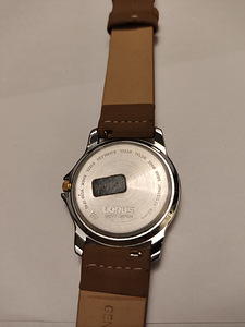 Lorus Sport часы (3 фото из 4)