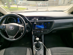 Toyota Auris 1.6 lpg 2015 (9 foto / 10)