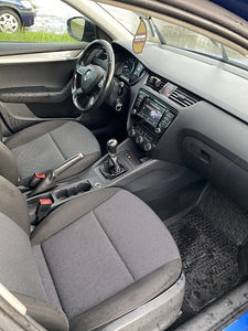 Škoda Octavia A7 CNG (13 foto / 13)
