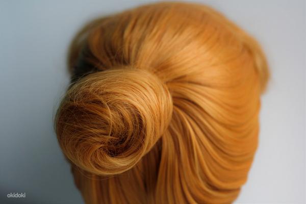 Oranzikas-kollakas-blond parukas krunni ja 1950ndate tukaga (foto #2)
