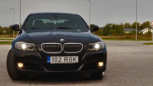 Продам BMW 325i XD ( бензин 3.0)2010 год автомат (9 фото из 15)