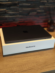 MacBook Air M2 (3 фото из 5)