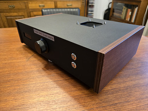 Erik Konka DAC/Preamplifier (4 фото из 5)