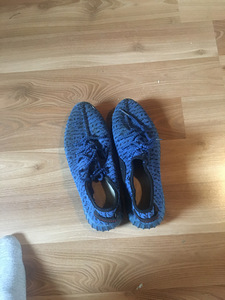 Обувь adidas Yeezy (3 фото из 4)