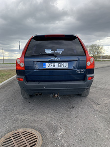 Volvo xc90 (3 foto / 15)