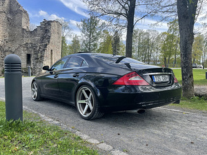 Mercedes-Benz CLS350 (11 foto / 13)