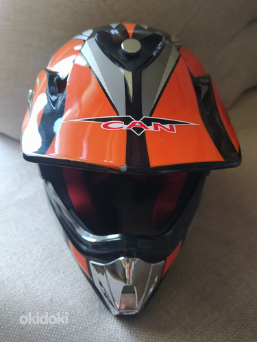 Мотоциклетный шлем (фото #3)