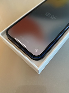 iPhone 12 мини 64 ГБ (3 фото из 6)