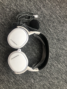 Steelseries Arctis 7 kõrvaklapid (blutooth on ka olemas) (3 foto / 3)
