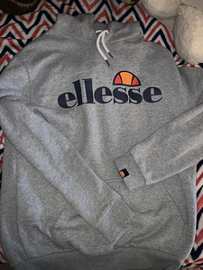 Толстовка ellesse s/ kampsun ellesse s (1 фото из 2)