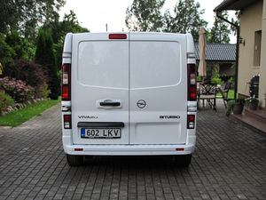 Opel Vivaro 1.6 CDTI 88kW BiTurbo (2 foto / 9)