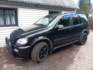 MERCEDES W163 400CDI V8 (2 foto / 11)