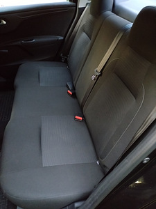 Peugeot 301 1.6 68kW 01/2013 (11 foto / 15)