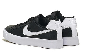 NIKE COURT ROYALE AC uued originaalid, meeste tossud (2 foto / 5)