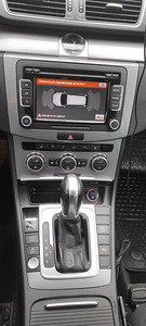 Volkswagen Passat 2014 (10 foto / 15)