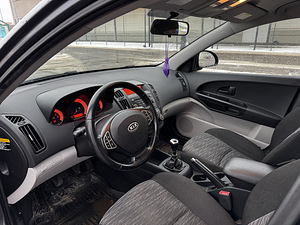 KIA CEED 2008 1.4I 80kW (5 foto / 8)