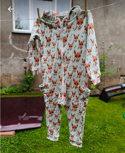 Dresskombe 98/104 (1 foto / 3)