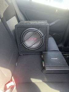 Alpine subwoofer ja võimendi (1 foto / 1)