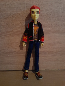 Monster high/Монстр хай (1 фото из 3)
