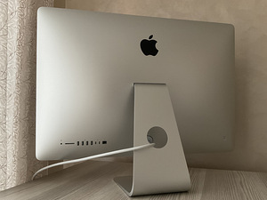 iMac 27 i7 4,2/32 DDR4/Radeon 8/3TB + 128 SSD 5K (2 foto / 2)