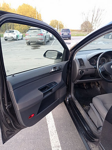 Volkswagen Polo 1.4 59kW (3 foto / 11)