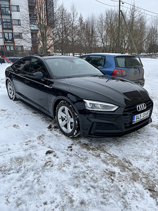 Audi A5 (4 фото из 9)